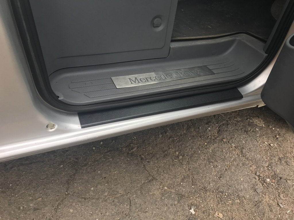 Door sills DDU Mat (2 pcs, plastic) for Mercedes Vito W639 2004-2014 - Reelken Auto