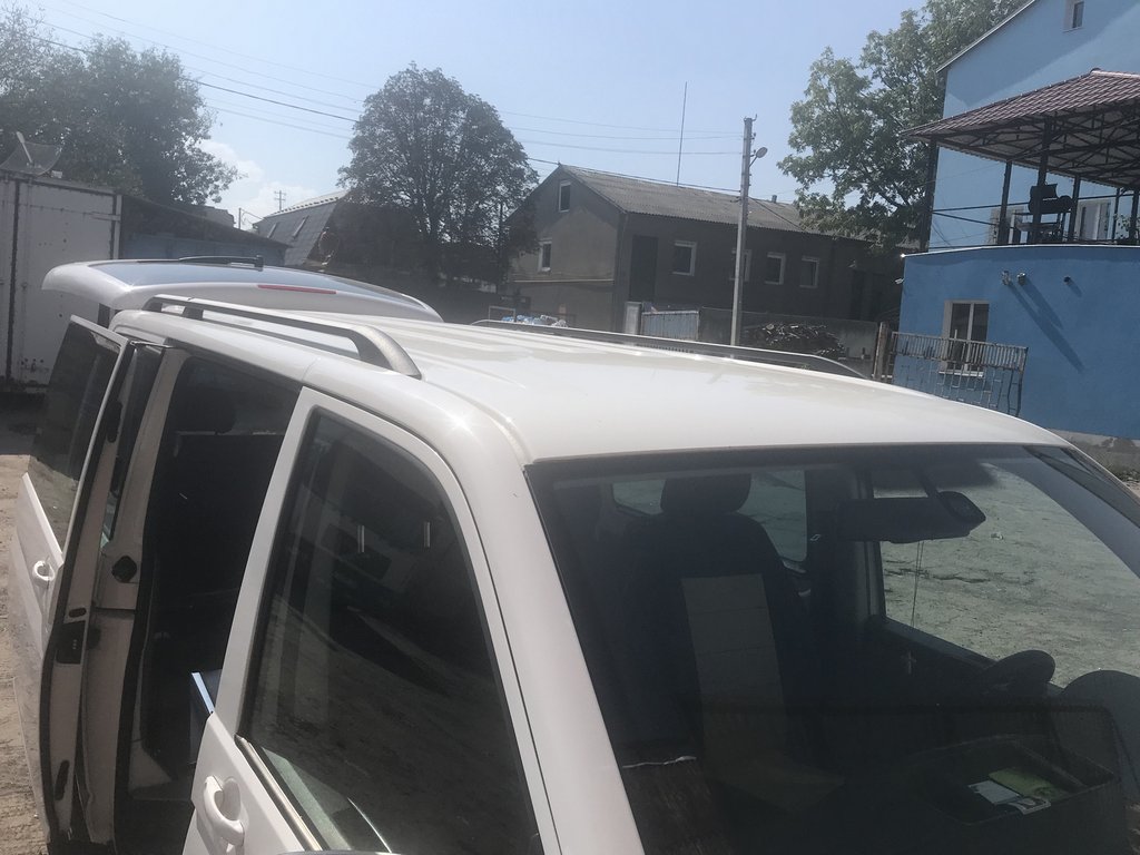 Black Roof Rails for Volkswagen T6 2015-2024 - image 10