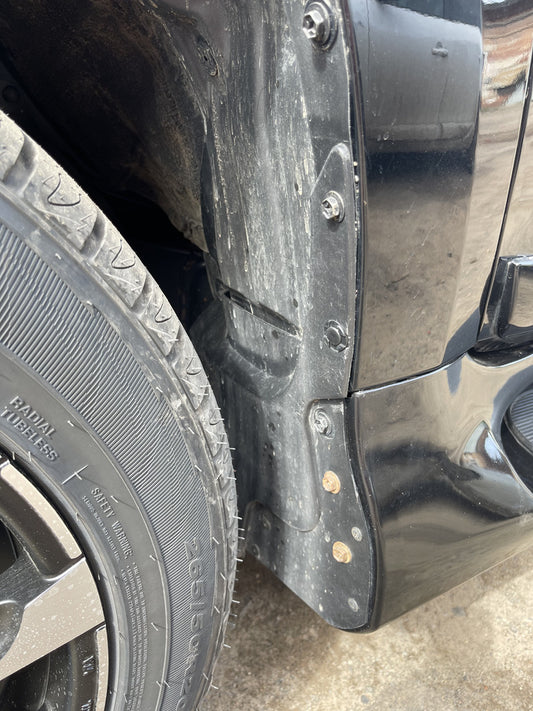 Premium Mud Flaps Under Sills Lexus (2 pcs) for Toyota Land Cruiser Prado 150 2009-2023 - image 2
