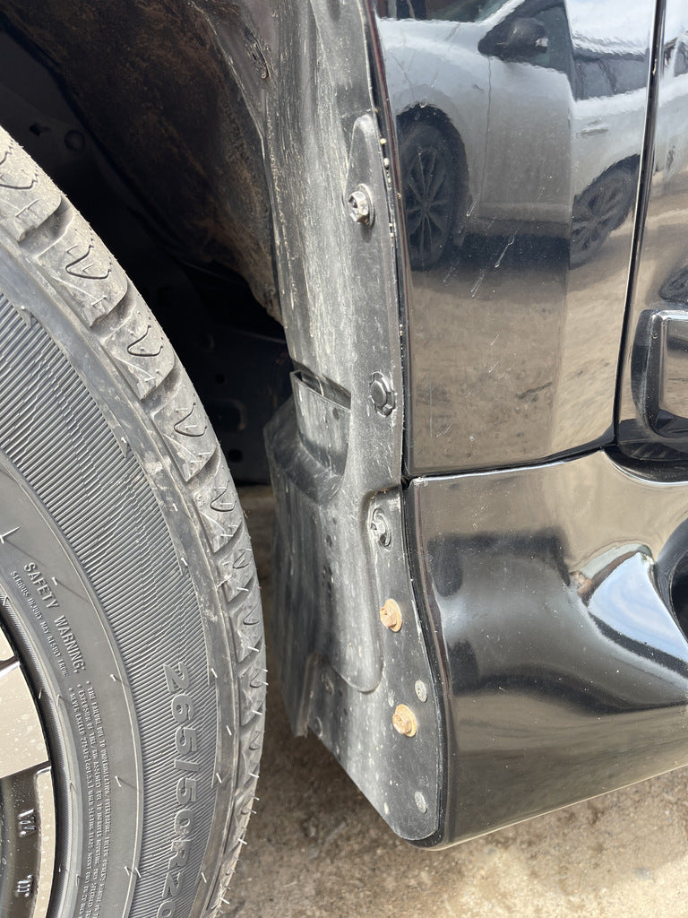 Premium Mud Flaps Under Sills Lexus (2 pcs) for Toyota Land Cruiser Prado 150 2009-2023 - image 4