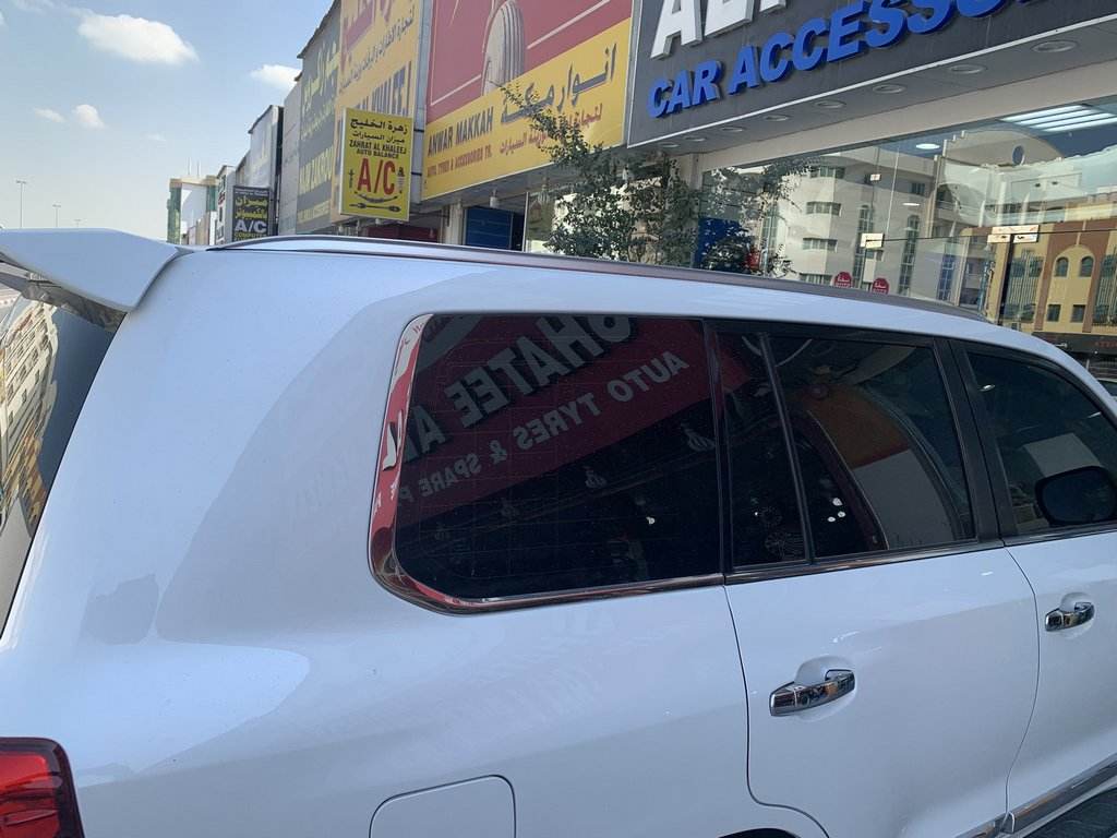 Gray railings 2008-2015. (Lexus-design 2018, 2 pcs) for Toyota Land Cruiser 200 - Reelken Auto