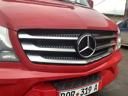 Lining on the grille (2013↗, stainless steel.) for Mercedes Sprinter W906 2006-2018 - image 6