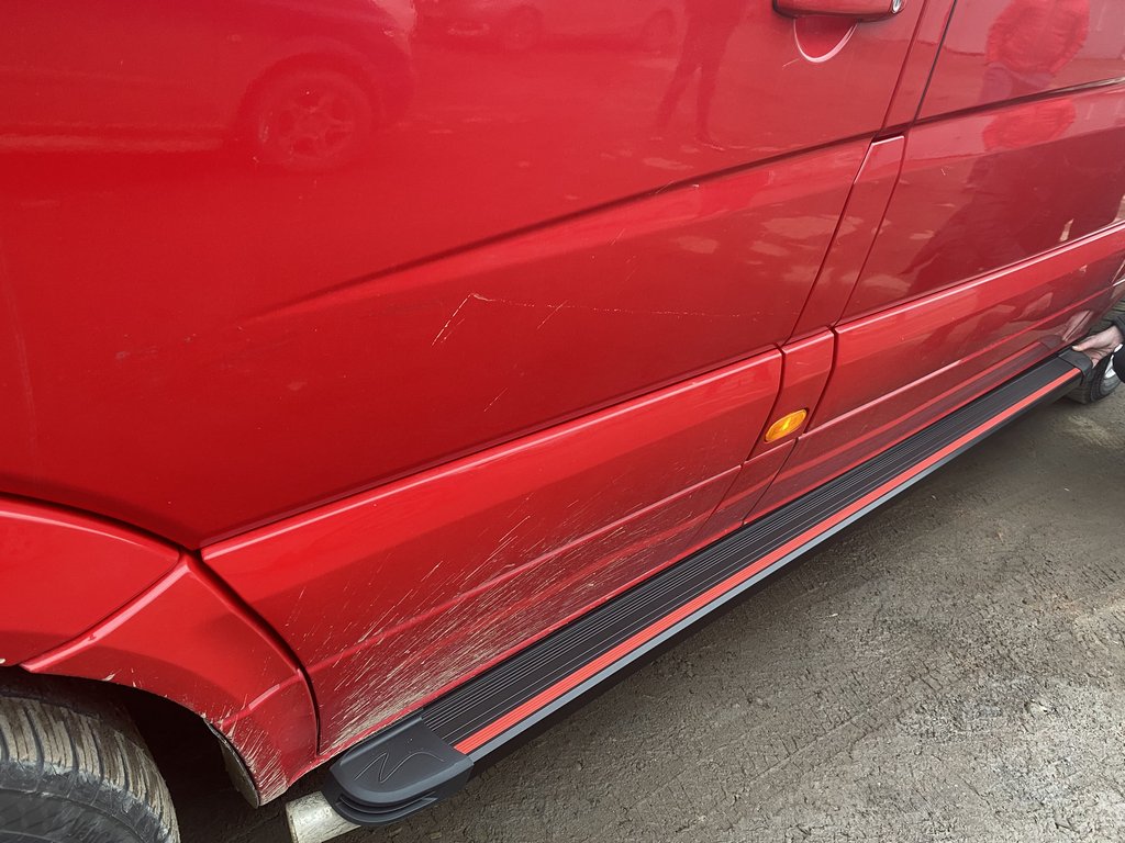 Side Steps Maya Red (2 pcs, Aluminum) for Mercedes Sprinter W906 2006-2018 - image 4