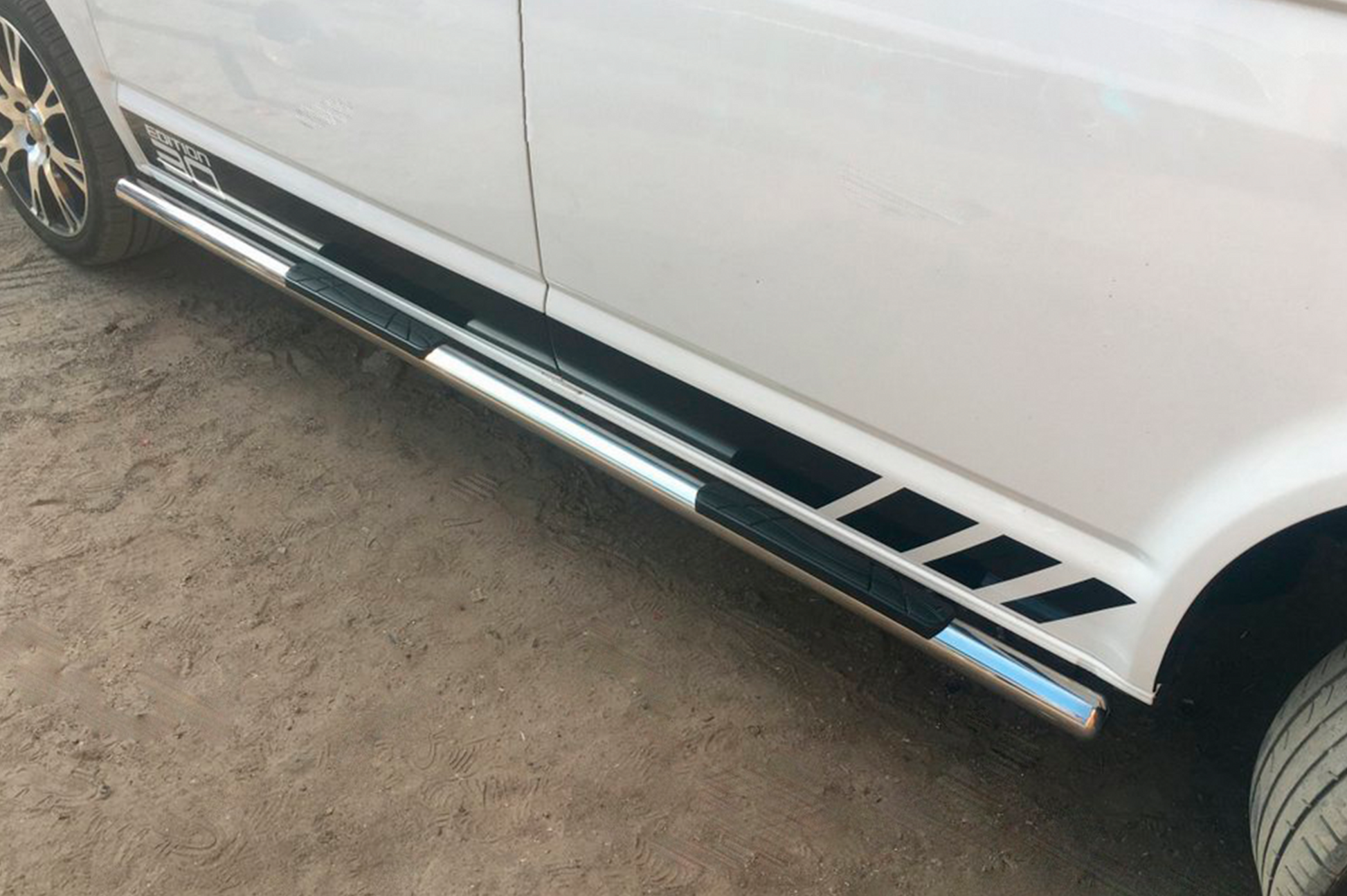 Side Bars (2 pcs, Stainless Steel) for Volkswagen T5 Multivan 2003–2010 - image 8