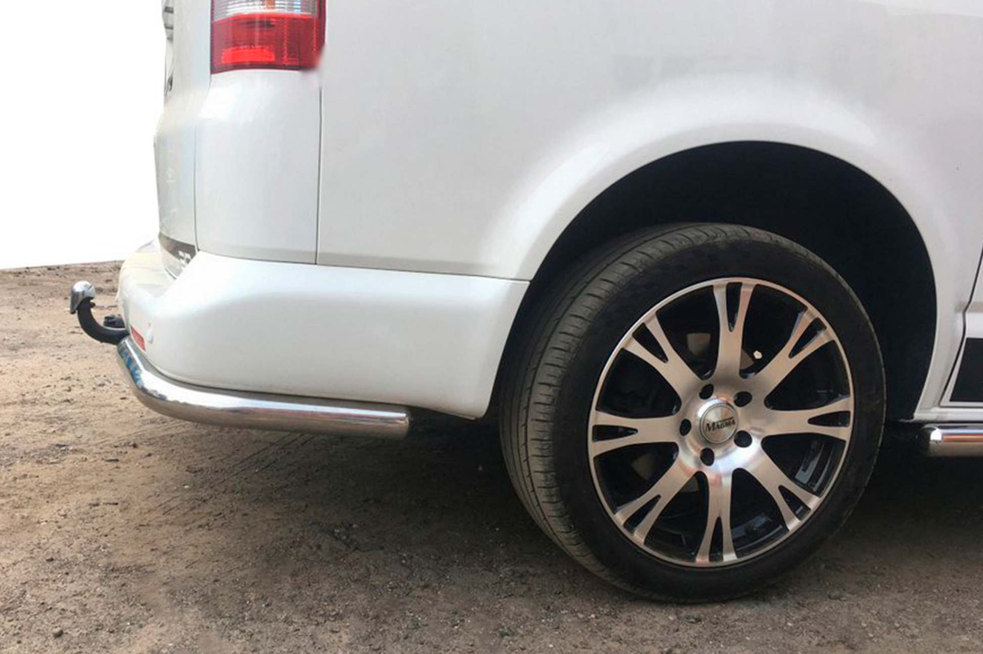 Rear Corner Bars AK003 (2 pcs, stainless steel) for Volkswagen T5 Multivan 2003-2010 - image 1