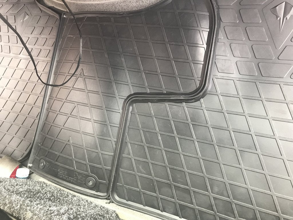Rubber mats (3 piece, Stingray) for Volkswagen Crafter 2006-2016 - image 4