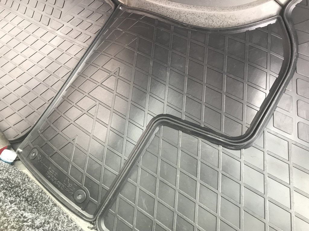 Rubber Floor Mats (3 pcs, Stingray) for Mercedes Sprinter W906 2006-2018 - image 5