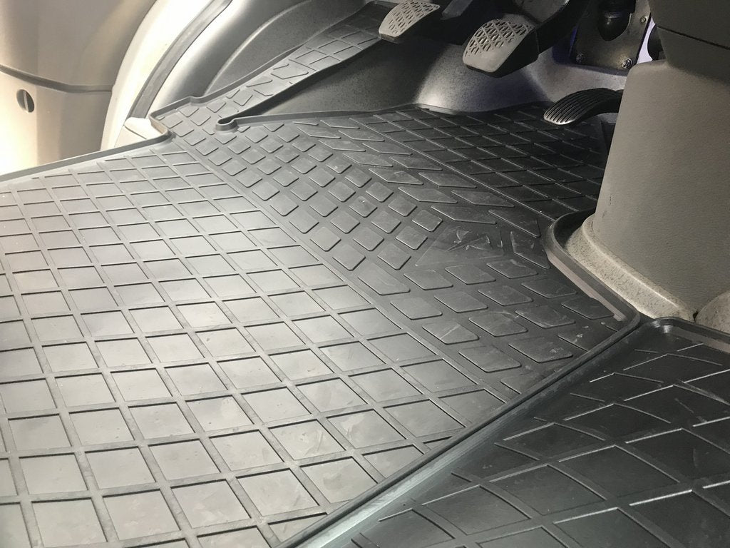 Rubber mats (3 piece, Stingray) for Mercedes Sprinter W906 2006-2018 - image 6
