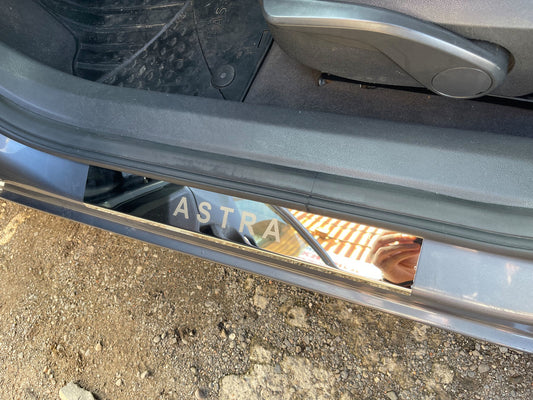 Door Sill Protectors Carmos V1 (4 pcs, Stainless Steel) for Opel Astra H 2004-2013 - image 2