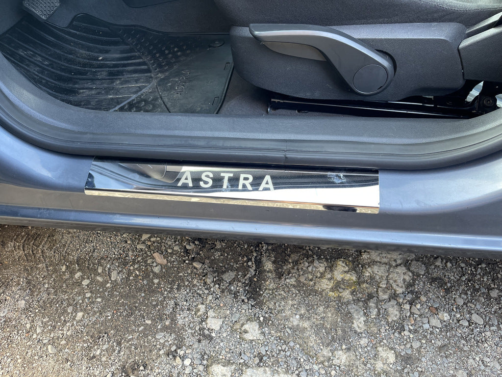 Door Sill Protectors Carmos V1 (4 pcs, Stainless Steel) for Opel Astra H 2004-2013 - image 1