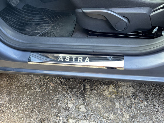 Door Sill Protectors Carmos V1 (4 pcs, Stainless Steel) for Opel Astra H 2004-2013 - image 1