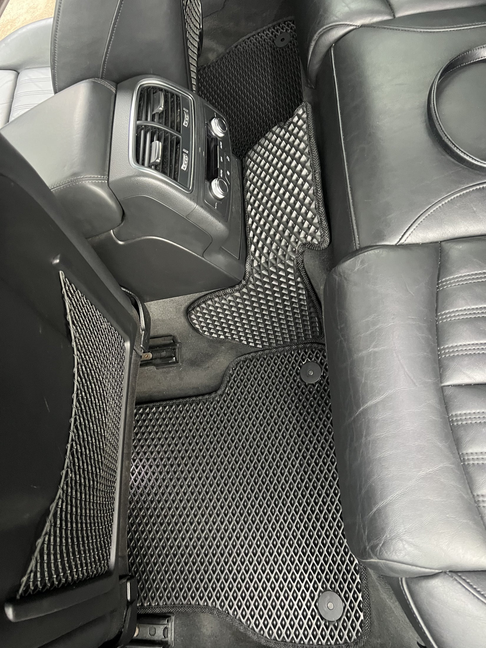 EVA Floor Mats (black) for Audi A6 C7 2011-2017 - image 6