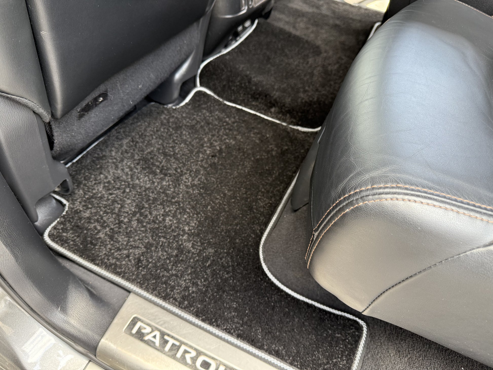 Deluxe Textile Floor Mats (3 Rows, Black) for Nissan Patrol Y62 2010-2024 - image 10