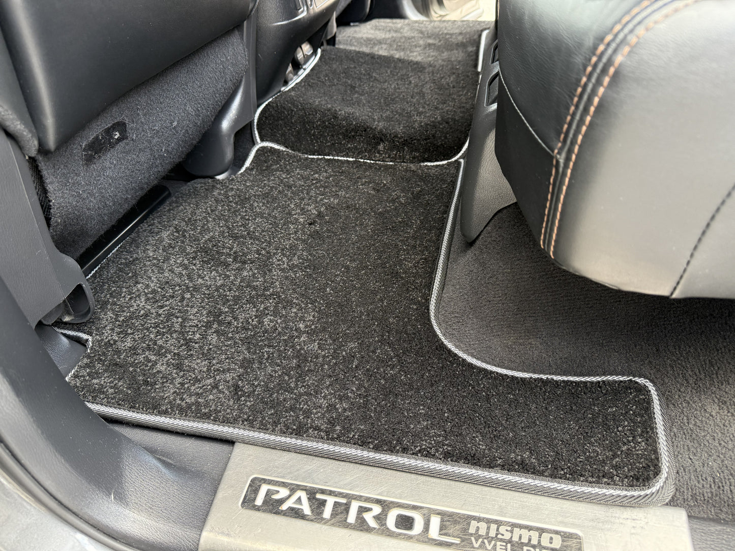 Deluxe Textile Floor Mats (3 Rows, Black) for Nissan Patrol Y62 2010-2024 - image 5