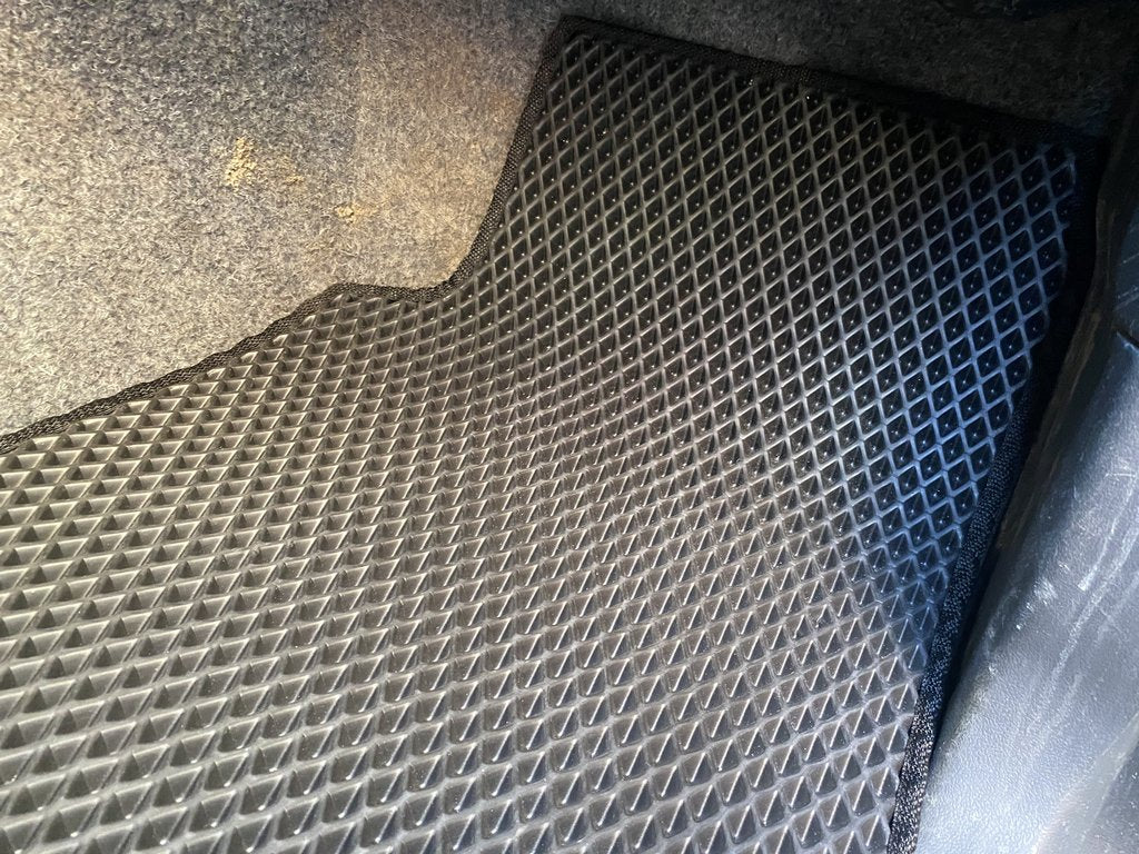 EVA Floor Mats (black) for Nissan Patrol Y60 1988-1997 - image 14