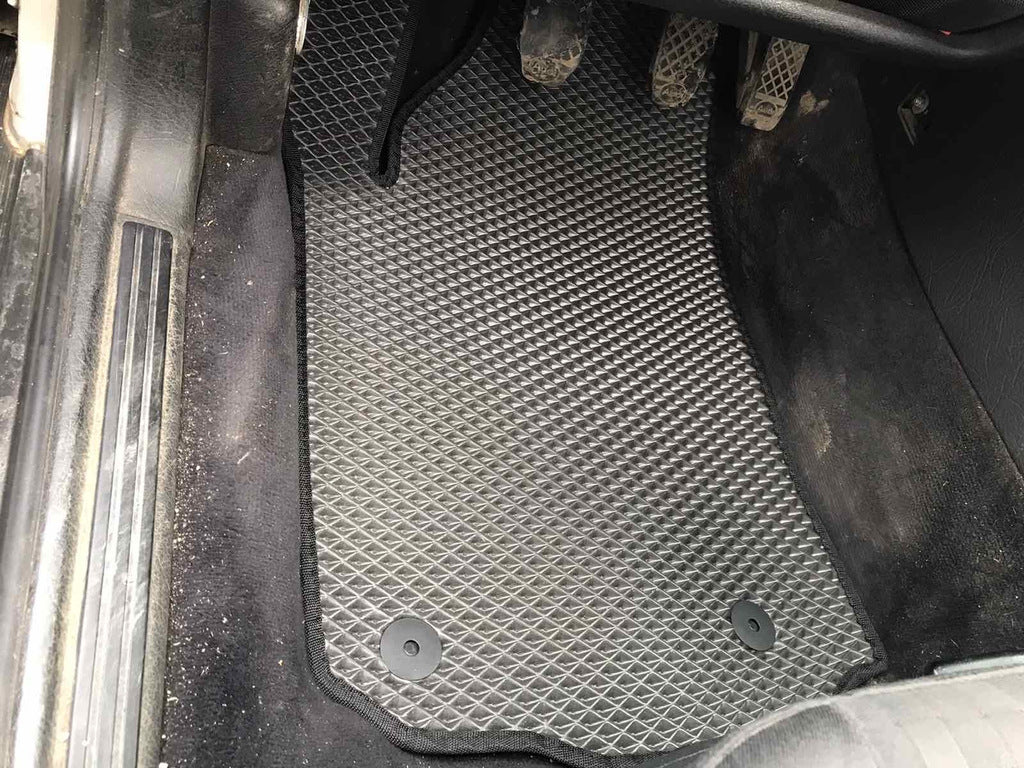 EVA Floor Mats (black) for Audi A6 C4 1994-1997 - image 1