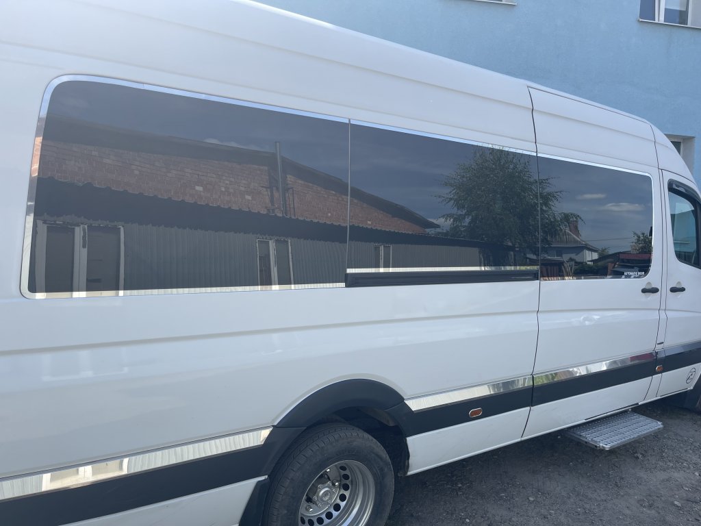 Full Window Trim Stainless Steel for Volkswagen Crafter 2006-2016 - image 4