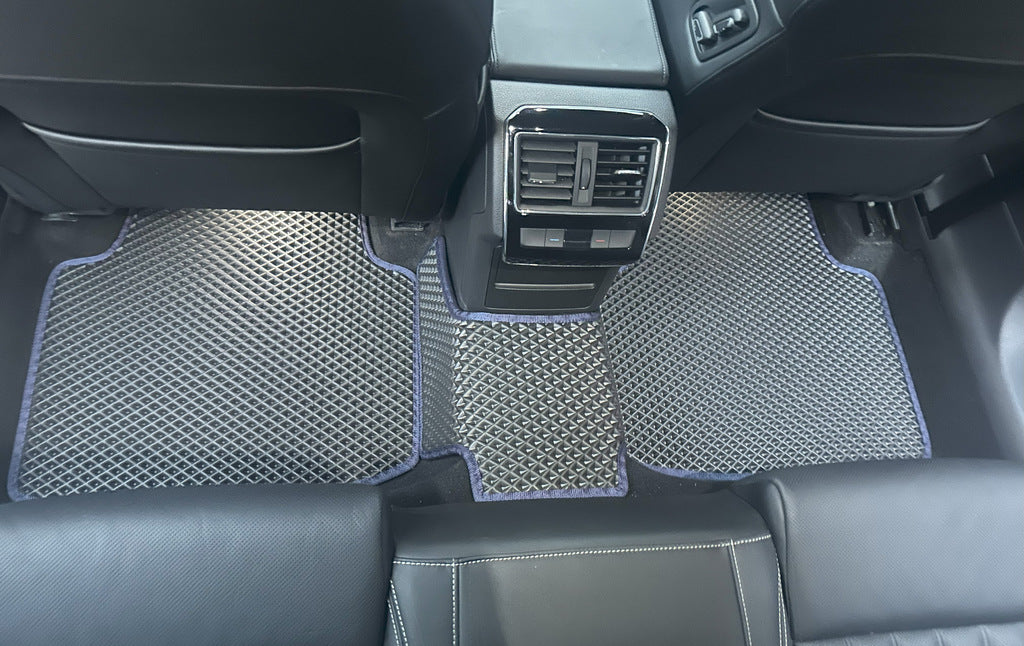 EVA Floor Mats (No Footrest, Black) for Skoda Superb 2015-2024 - image 5