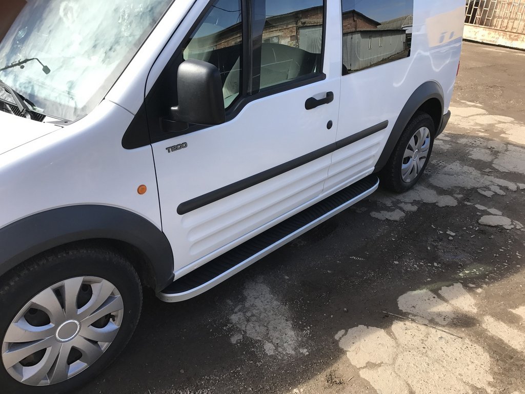 Side Steps Tayga (2 pcs, Aluminum) for Ford Connect 2010-2013 - image 3