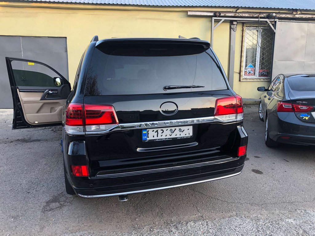 Facelift conversion kit from LC200 2008-2015 to 2019 Executive for Toyota Land Cruiser 200 2007-2021 - image 8