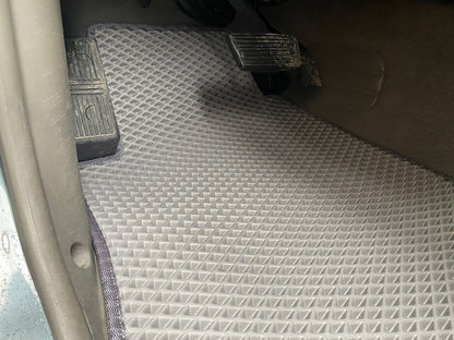 EVA Floor Mats (Gray) for Nissan Patrol Y61 1997-2011 - image 7