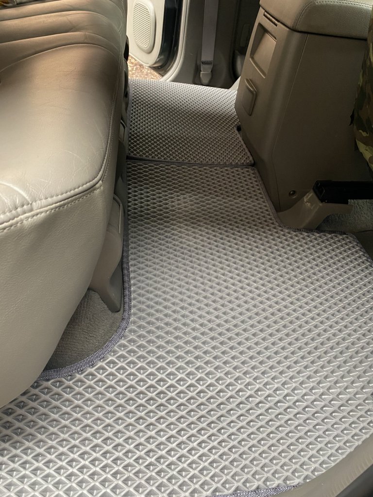 EVA Floor Mats (Gray) for Nissan Patrol Y61 1997-2011 - image 15