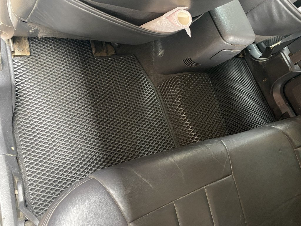 EVA Floor Mats (black) for Jeep Cherokee XJ 1984-2001 - image 2