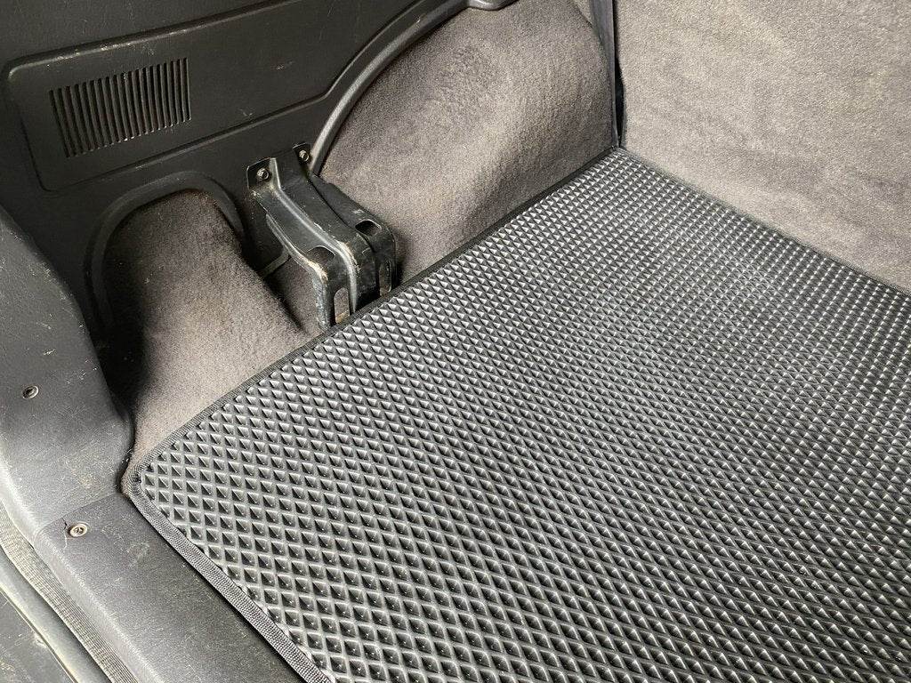 A cargo Mat (EVA black) for Jeep Cherokee XJ 1984-2001 - Reelken Auto