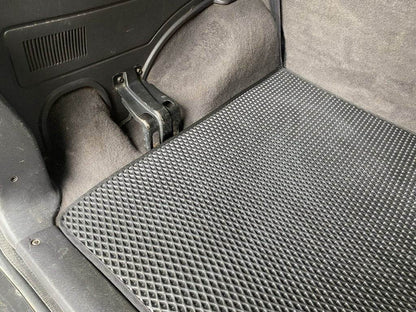 A cargo Mat (EVA black) for Jeep Cherokee XJ 1984-2001 - Reelken Auto