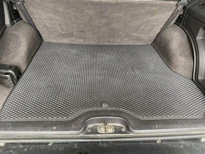 A cargo Mat (EVA black) for Jeep Cherokee XJ 1984-2001 - Reelken Auto