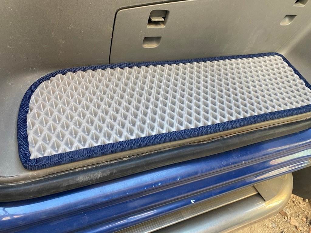 Doormats (3 pcs., EVA, gray) for Volkswagen Crafter 2006-2016 - Reelken Auto
