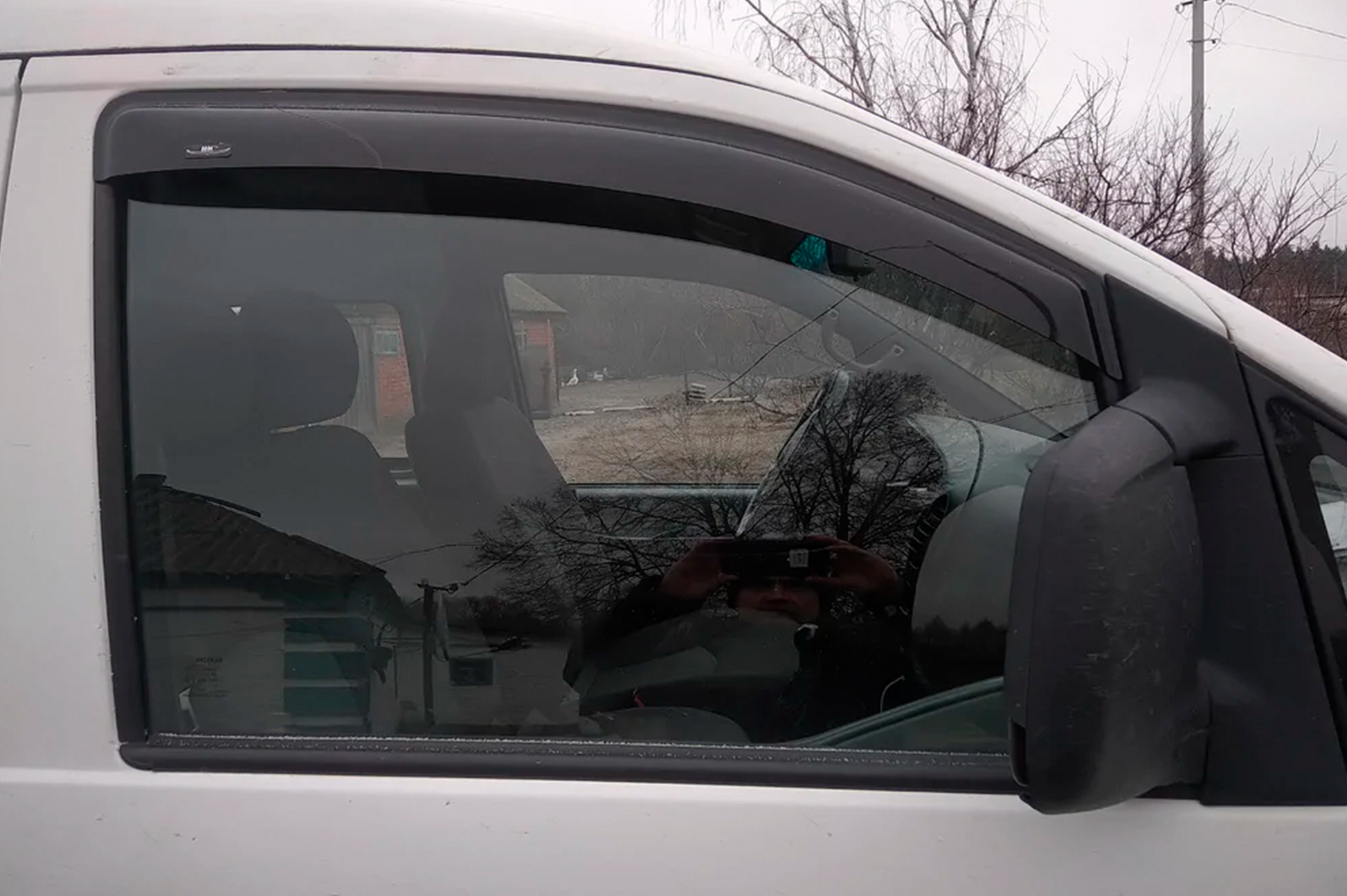 Window Deflectors (2 pcs, HIC) for Hyundai H200, H1, Starex 1998-2007 - image 6