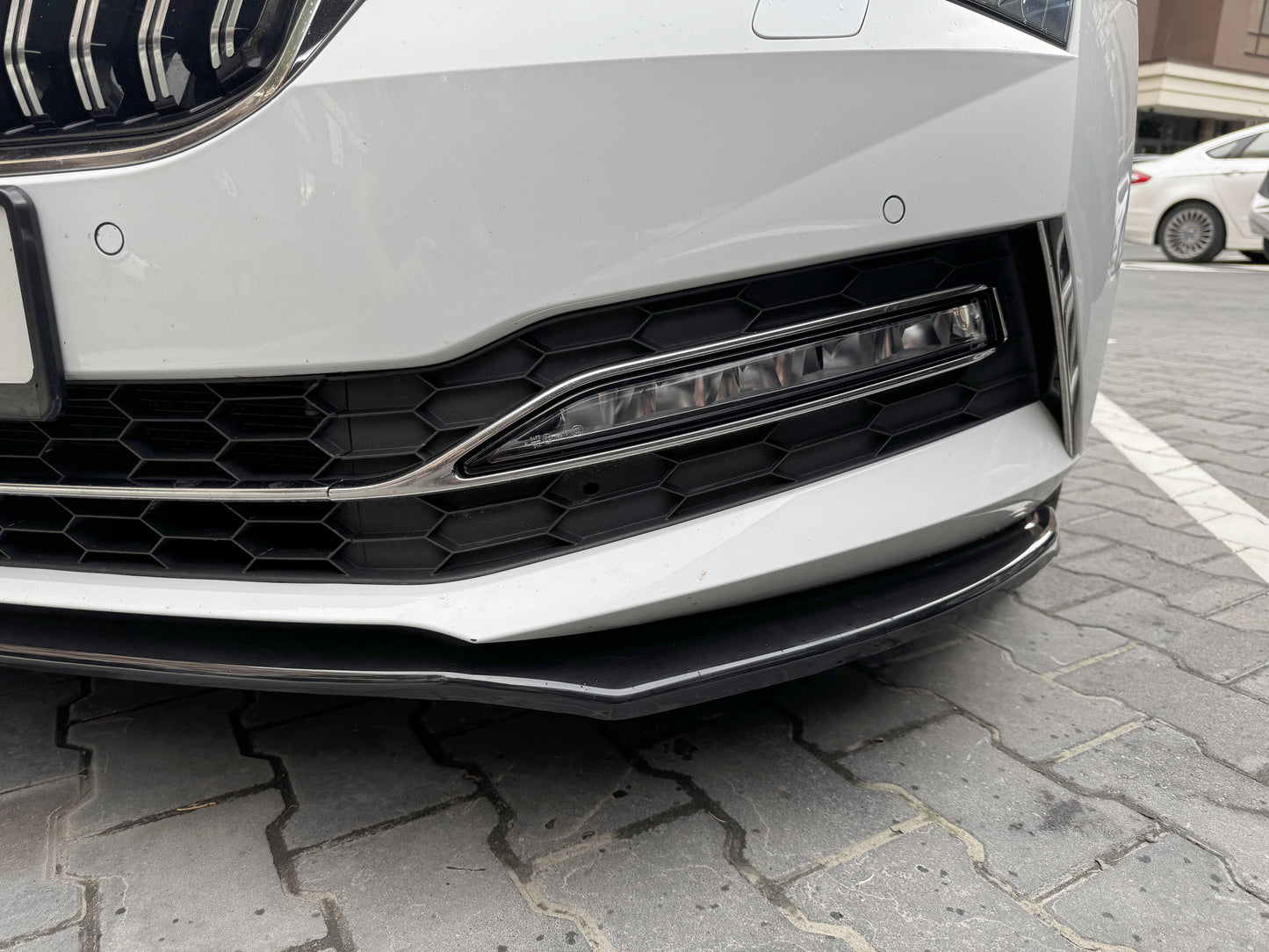 Front Lip DPT V-2 (2015-2020, Gloss Black) for Skoda Superb 2015-2024 - image 7