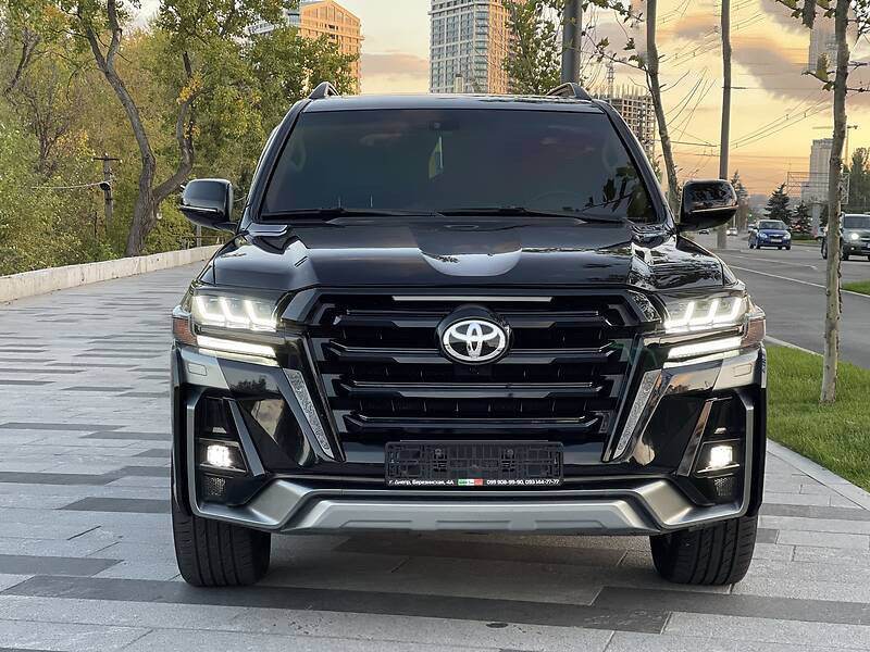 Front lights 2016+ (LX-Design) for Toyota Land Cruiser 200 - Reelken Auto
