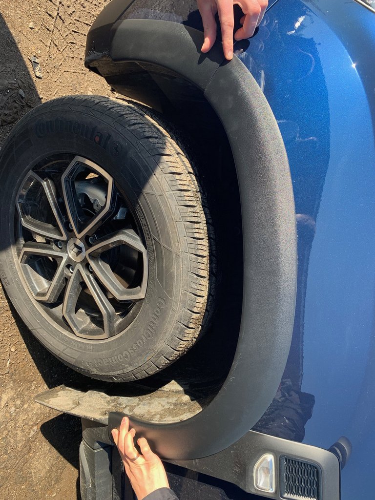 Wide Fender Flares (8 pcs, ABS) for Renault Duster 2018-2024 - image 8