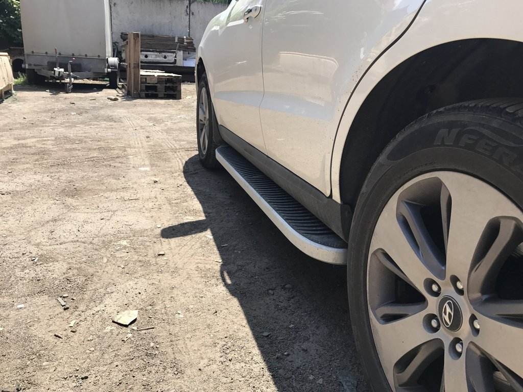 Side sills Tayga Grey (2 pieces, aluminum) for Hyundai Santa Fe 2 2006-2012 - Reelken Auto
