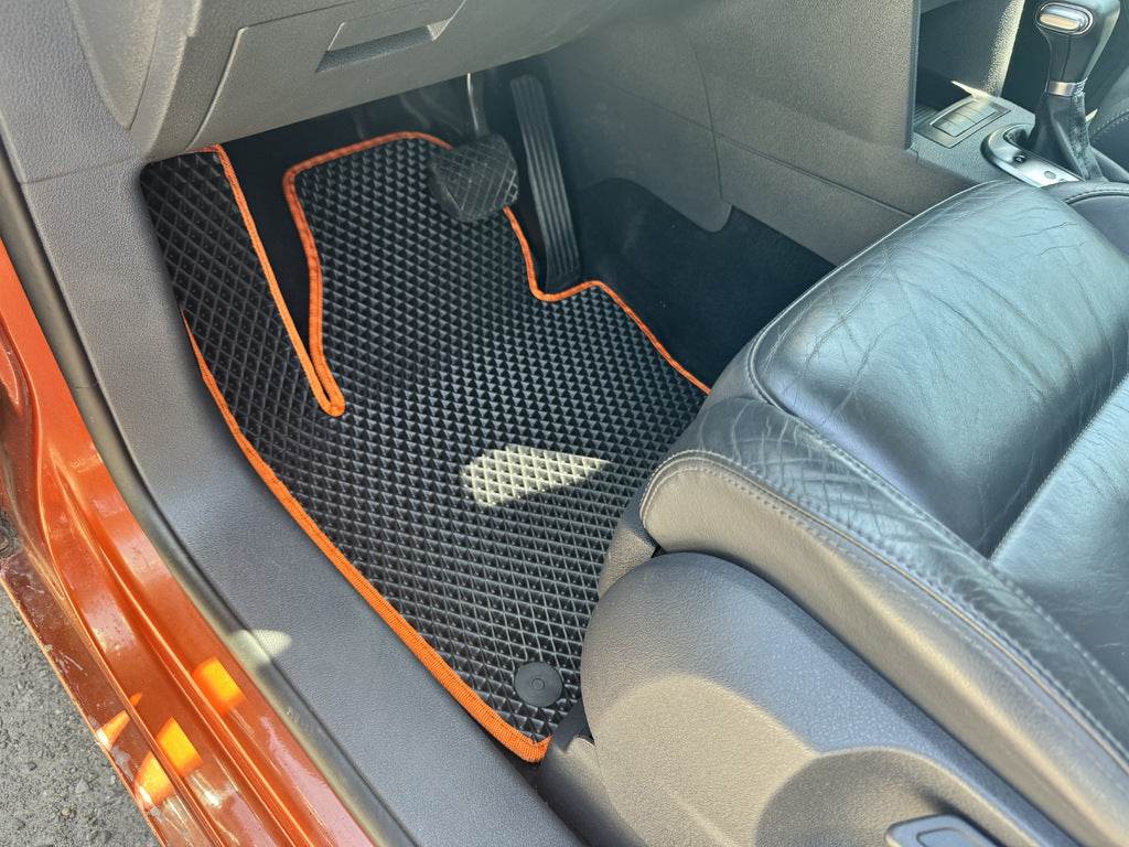 EVA mats (black) for Volkswagen Touran 2003-2010 - Reelken Auto