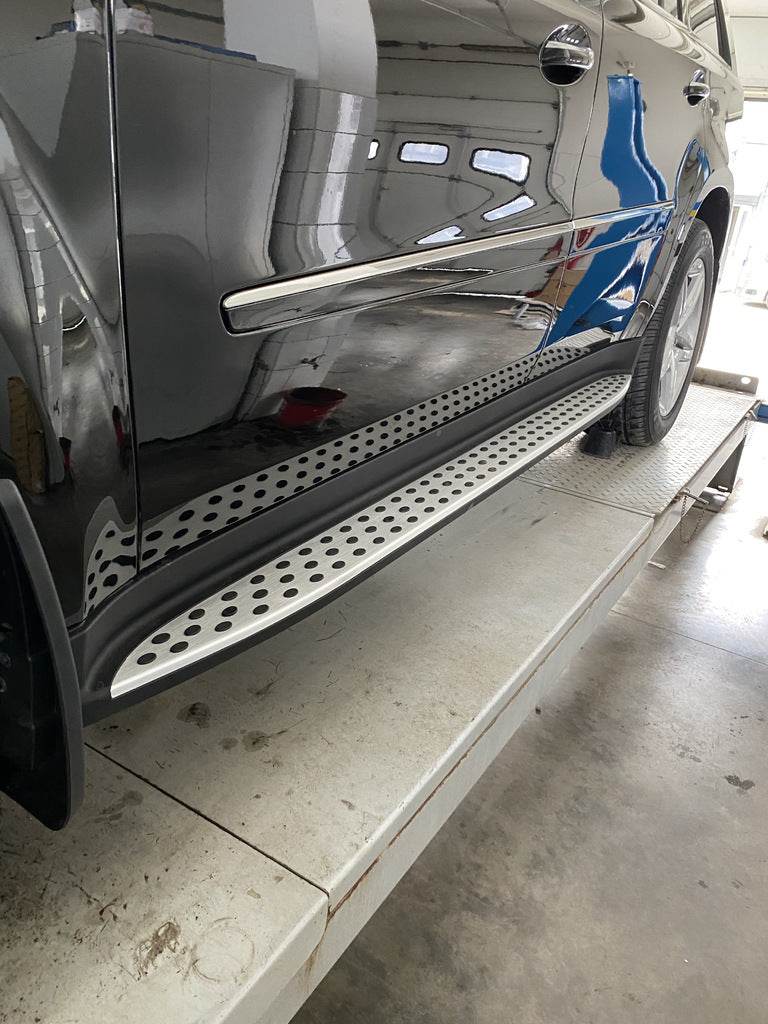 Side sills Original design for Mercedes GL class X164 - Reelken Auto