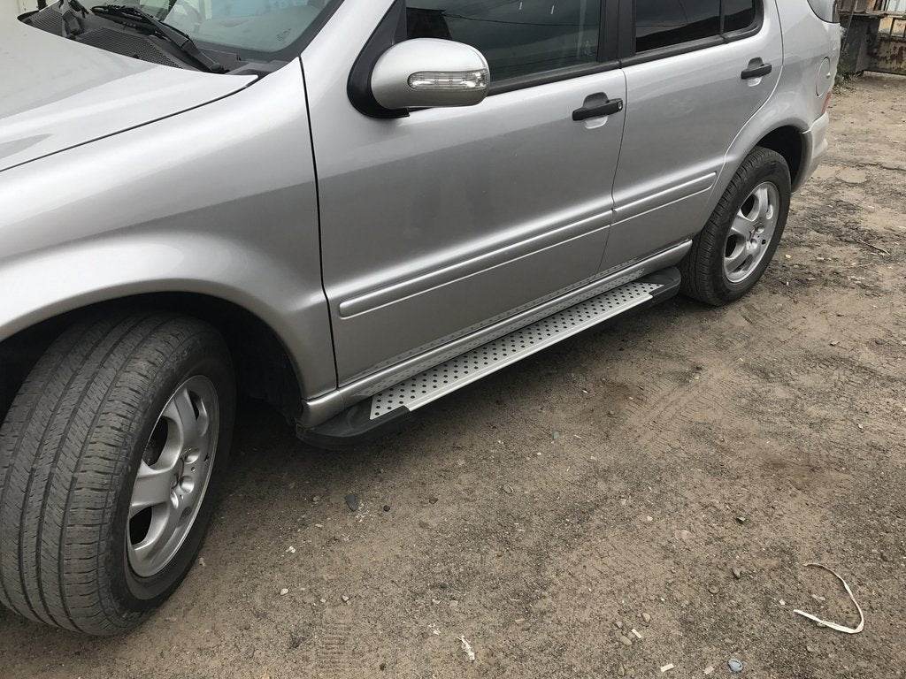 Side sills Allmond Grey (2 pieces, aluminum) for Mercedes ML W163 - Reelken Auto
