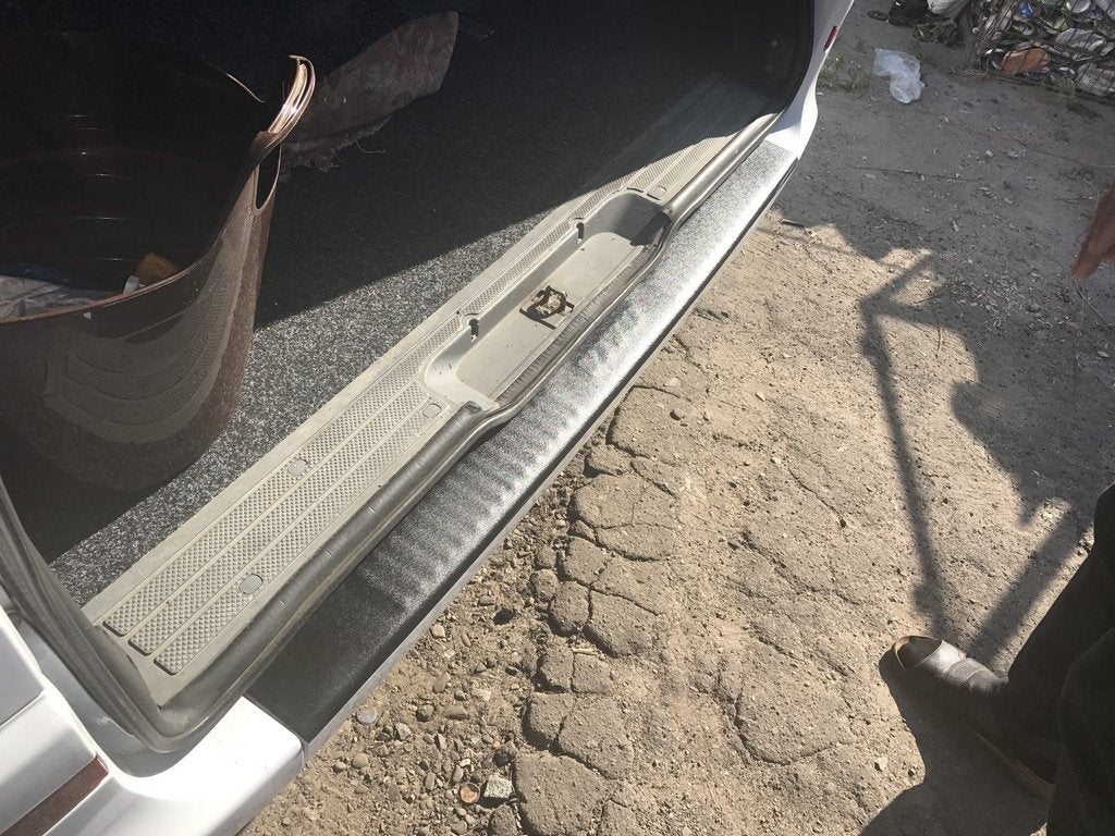 Rear bumper protector with lip (DDU, plastic) for Mercedes Vito W639 2004-2014 - image 6