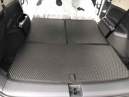 Trunk mat (EVA, black) for Volkswagen ID.6 - Reelken Auto
