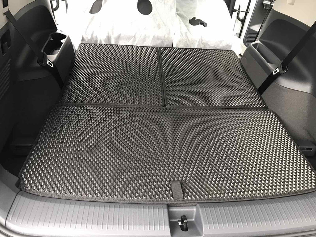 Trunk Mat (EVA, Black) for Volkswagen ID.6 2021- - image 3