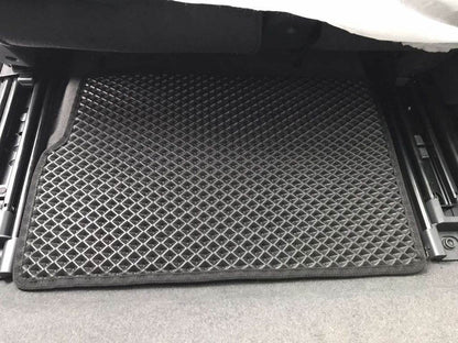 EVA mats (3 rows, black) for Volkswagen ID.6 - Reelken Auto