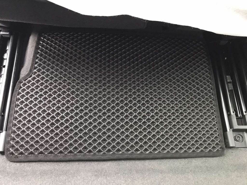 EVA mats (3 rows, black) for Volkswagen ID.6 - Reelken Auto
