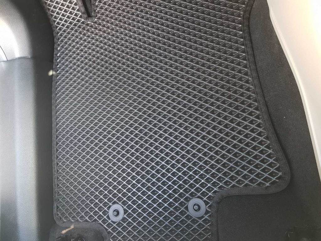 Floor mats for Rogue Sport (EVA, black) for Nissan Qashqai 2014-2021 - Reelken Auto