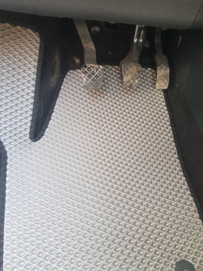 EVA Floor Mats (Gray) for Skoda Fabia 2007-2014 - image 2