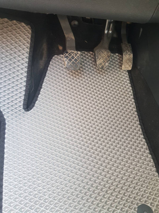 EVA Floor Mats (Gray) for Skoda Fabia 2007-2014 - image 2