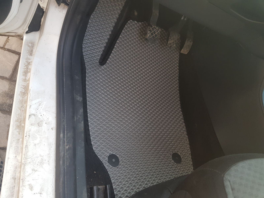 EVA Floor Mats (Gray) for Skoda Fabia 2007-2014 - image 3