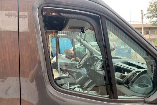 In-channel window deflectors (2 pcs, HIC) for Ford Transit 2014- - image 1