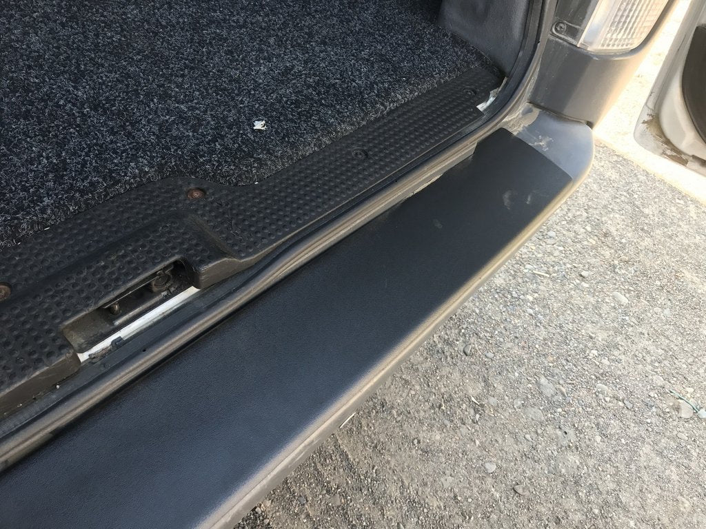 Rear bumper protector DDU (ABS) for Renault Trafic 2001-2015 - image 8